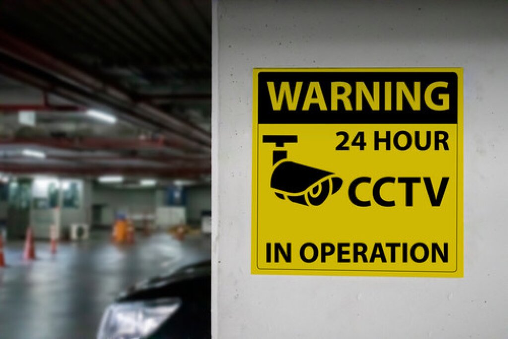 A Guide To CCTV Signage Compliance